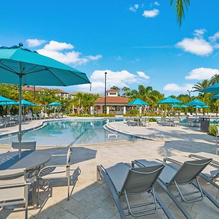 Luxurious Condo Wprivate Balcony Amazing View Orlando Buitenkant foto