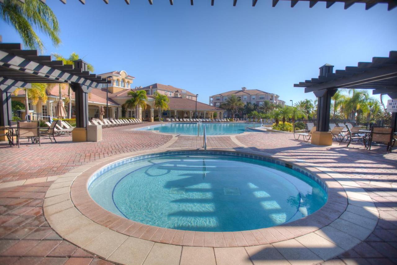 Luxurious Condo Wprivate Balcony Amazing View Orlando Buitenkant foto